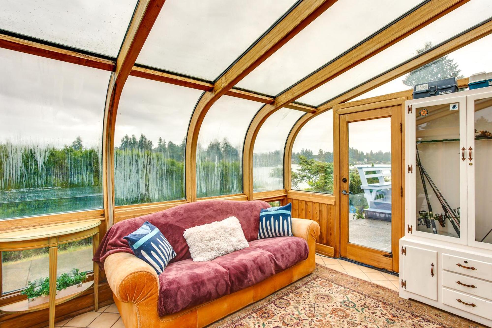 Tacoma Home On Steilacoom Lake With Dock! Kültér fotó