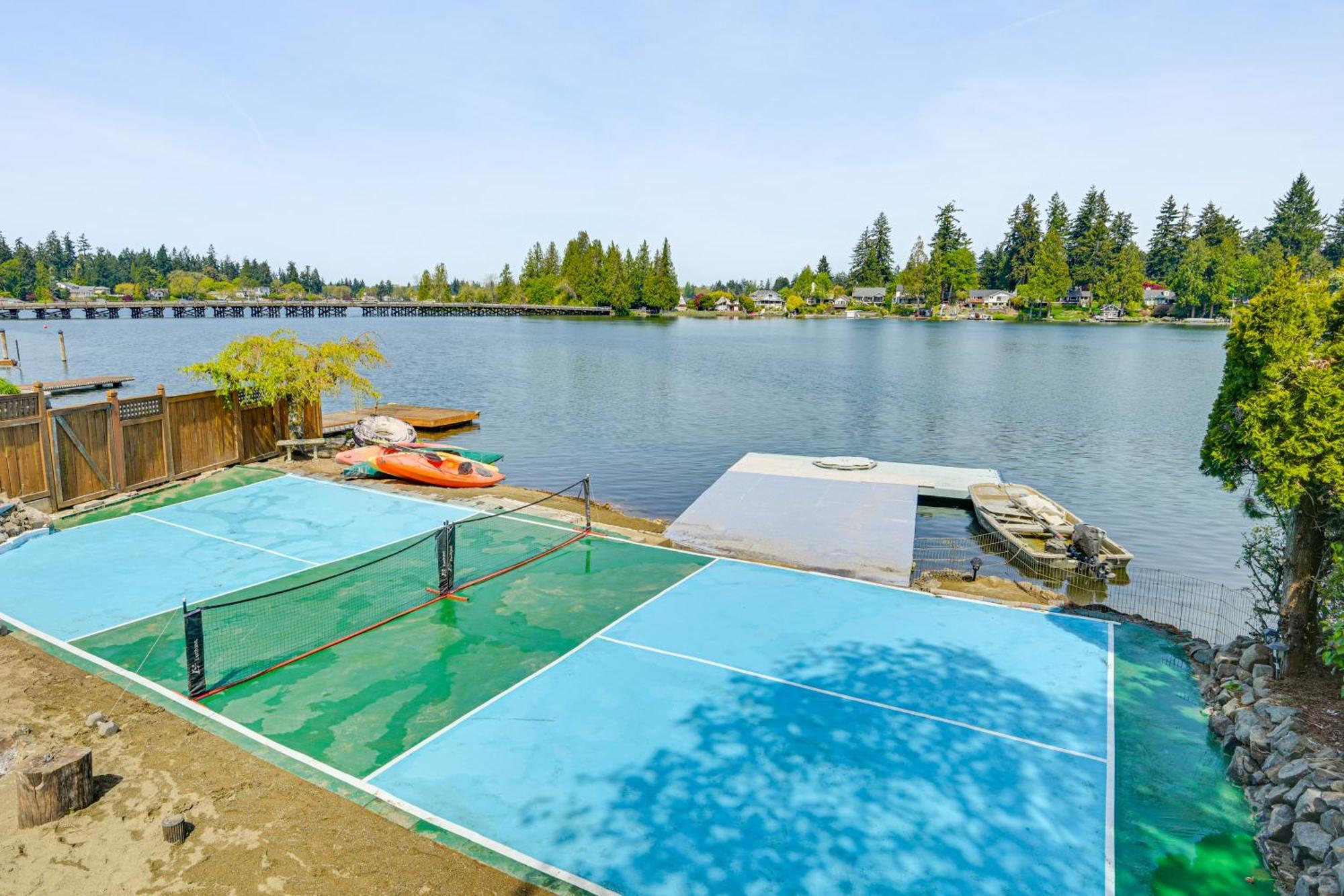 Tacoma Home On Steilacoom Lake With Dock! Kültér fotó